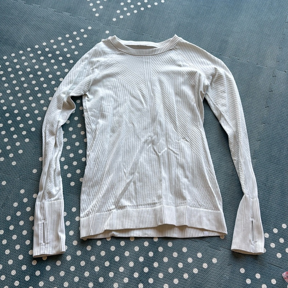 Lululemon Restless Long sleeve size 8